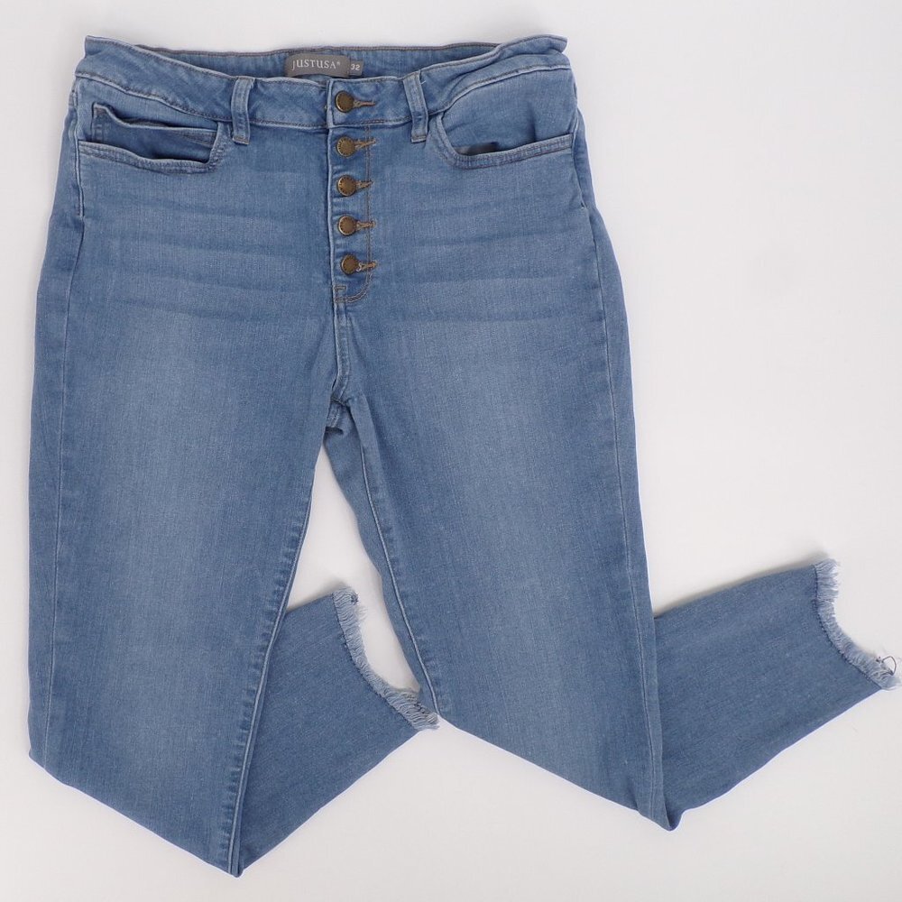 Just USA Light Blue Ankle Crop Button-Fly Jeans